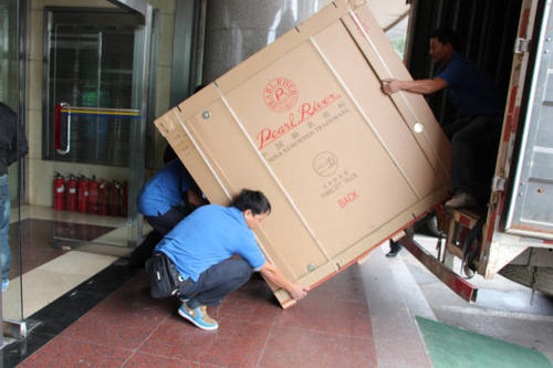 拉孜钢琴贵重工艺品无忧运